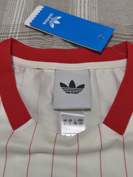 Camisola Benfica coleção da Originals