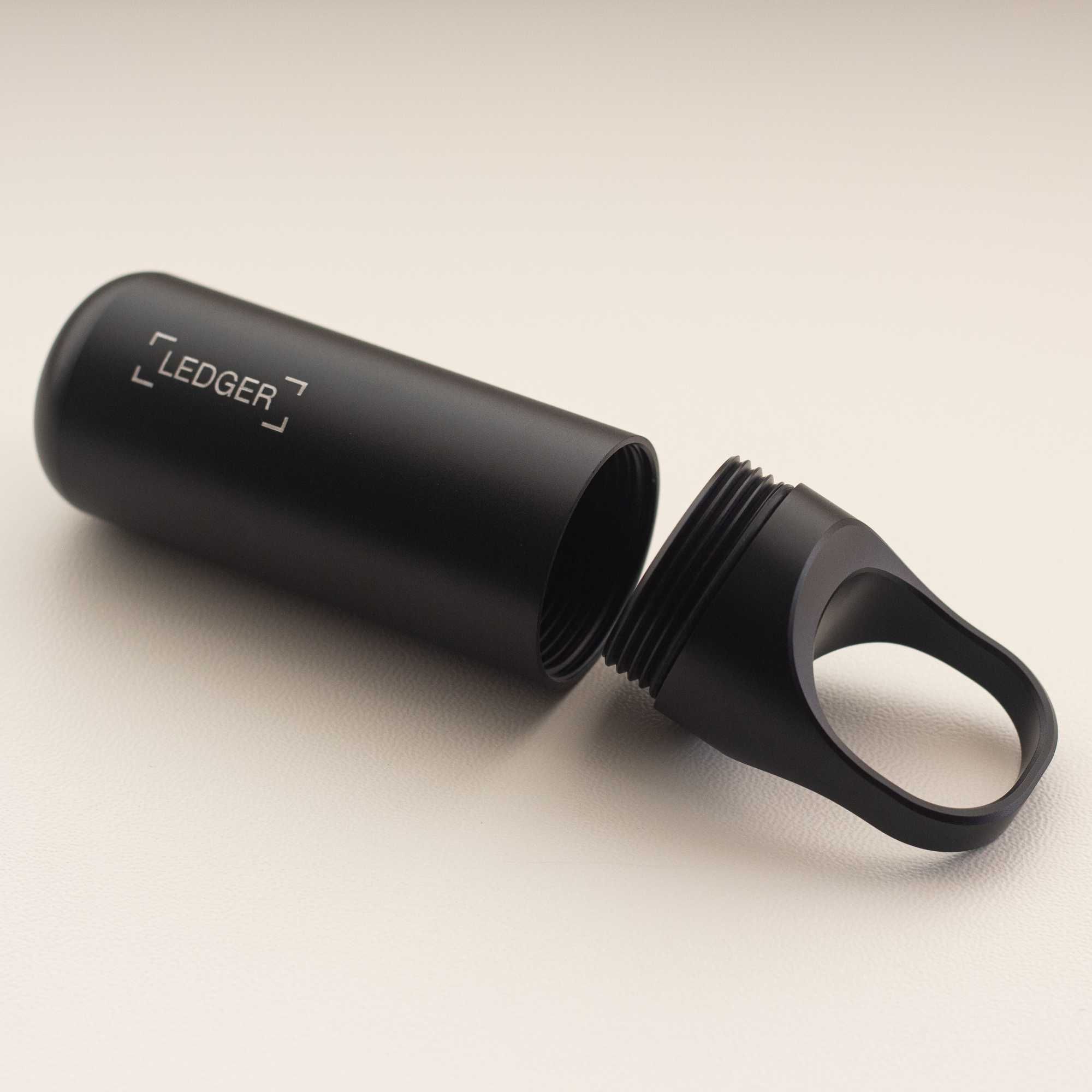 Захисна капсула, кейс, для usb флешек, криптогаманців Ledger Nano