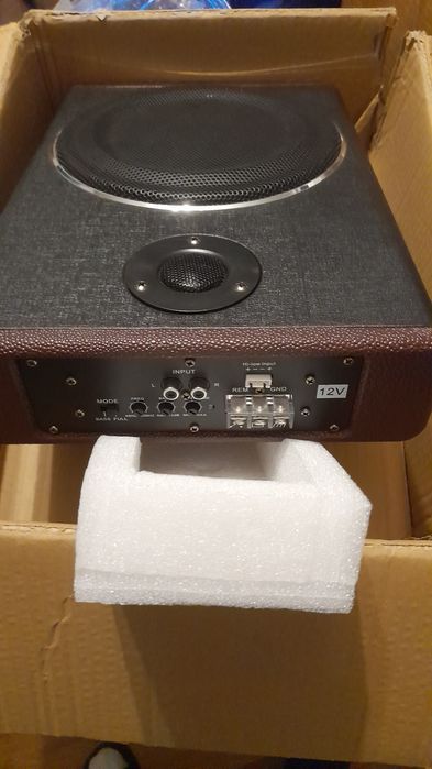 Subwoofer aktywny darmowa przesyłka mały pod siedzenie i nie tylko