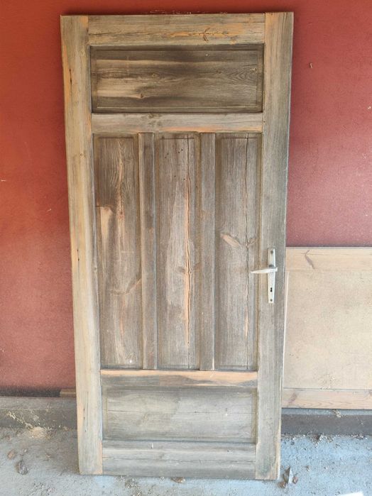 Drzwi drewniane surowe