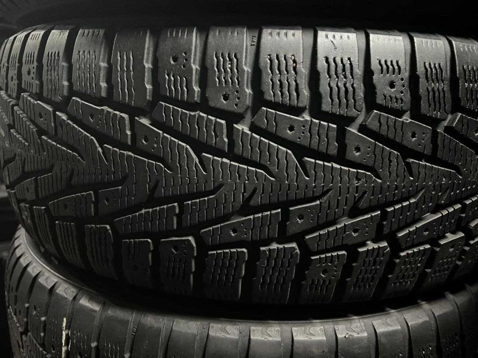Зимові шини Нокіан 235.55.19 Nokian hakkapilita 7 Резина комплект бу.