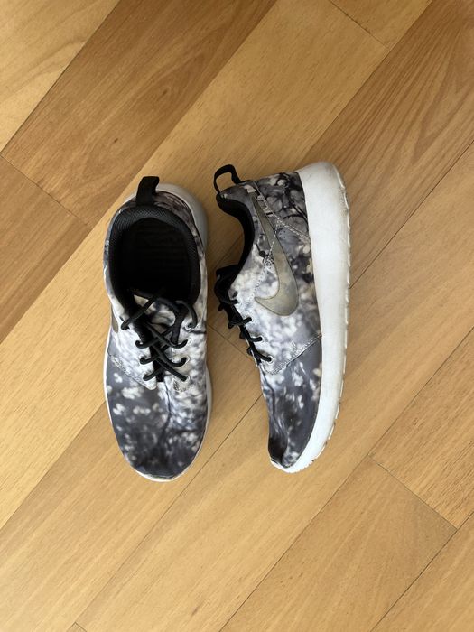 Ténis Nike cinzento