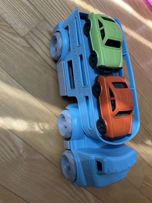 Green toys transport