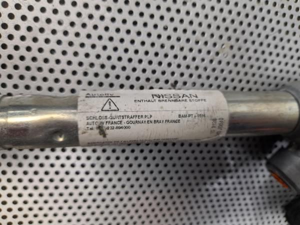 Encaixe de cinto frente esquerdo NISSAN Qashqai/Qashqai+2 I (J10, JJ10