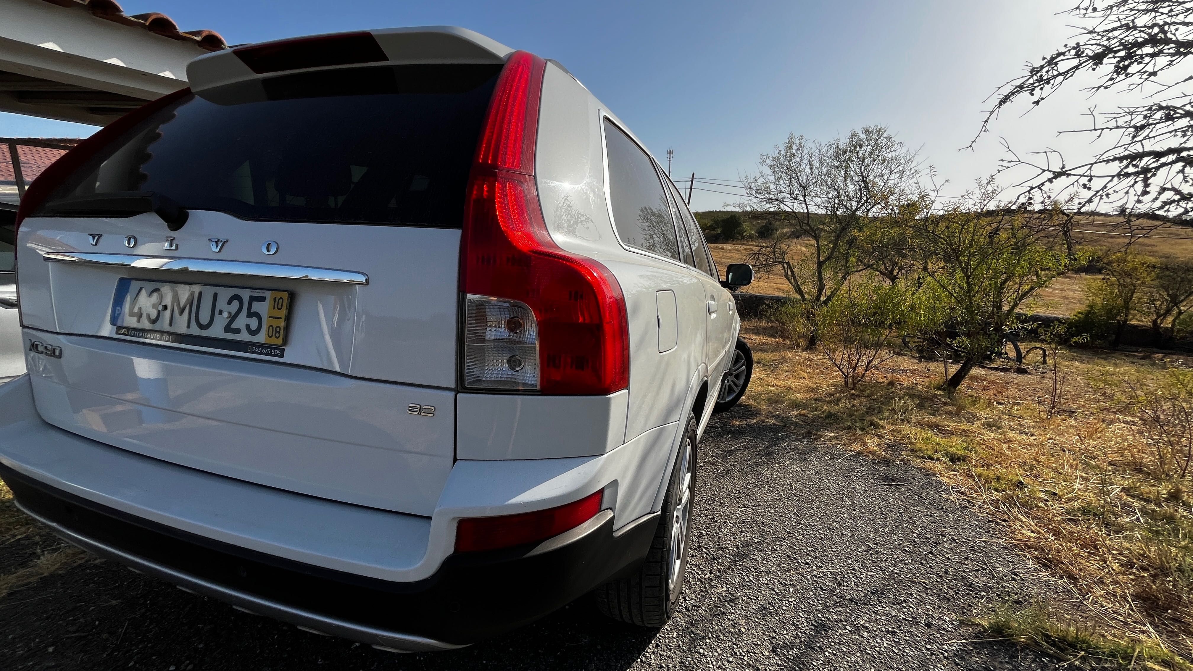 Volvo XC90 3.2L V6