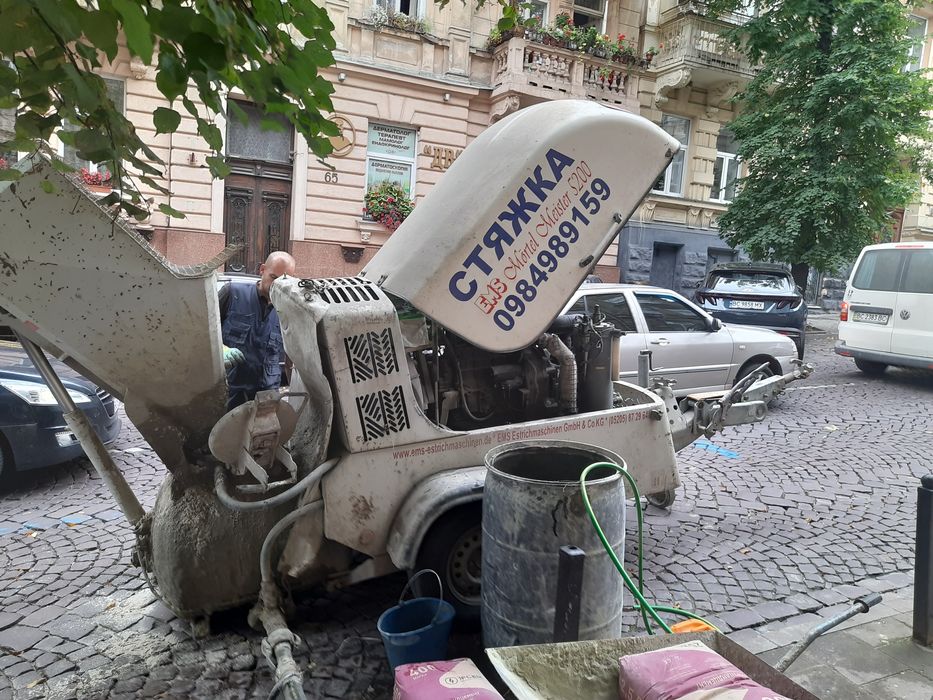 Стяжка підлоги машина, напівсуха стяжка по теплій підлозі