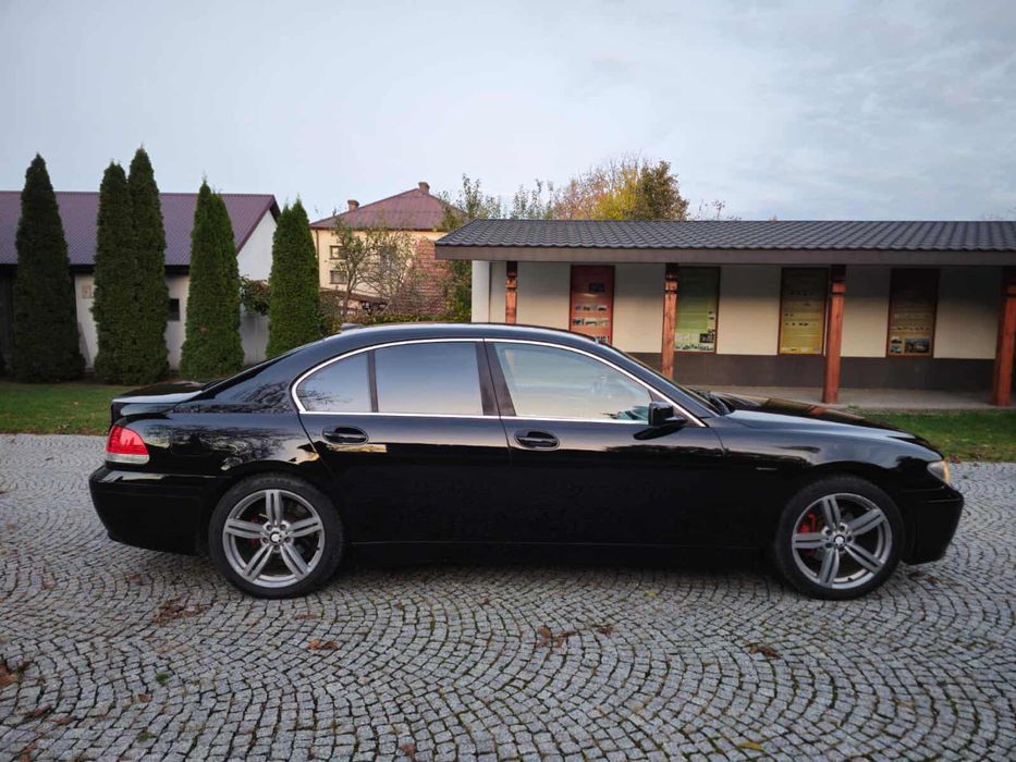 BMW 7 E65 3.6 V8 B 272KM