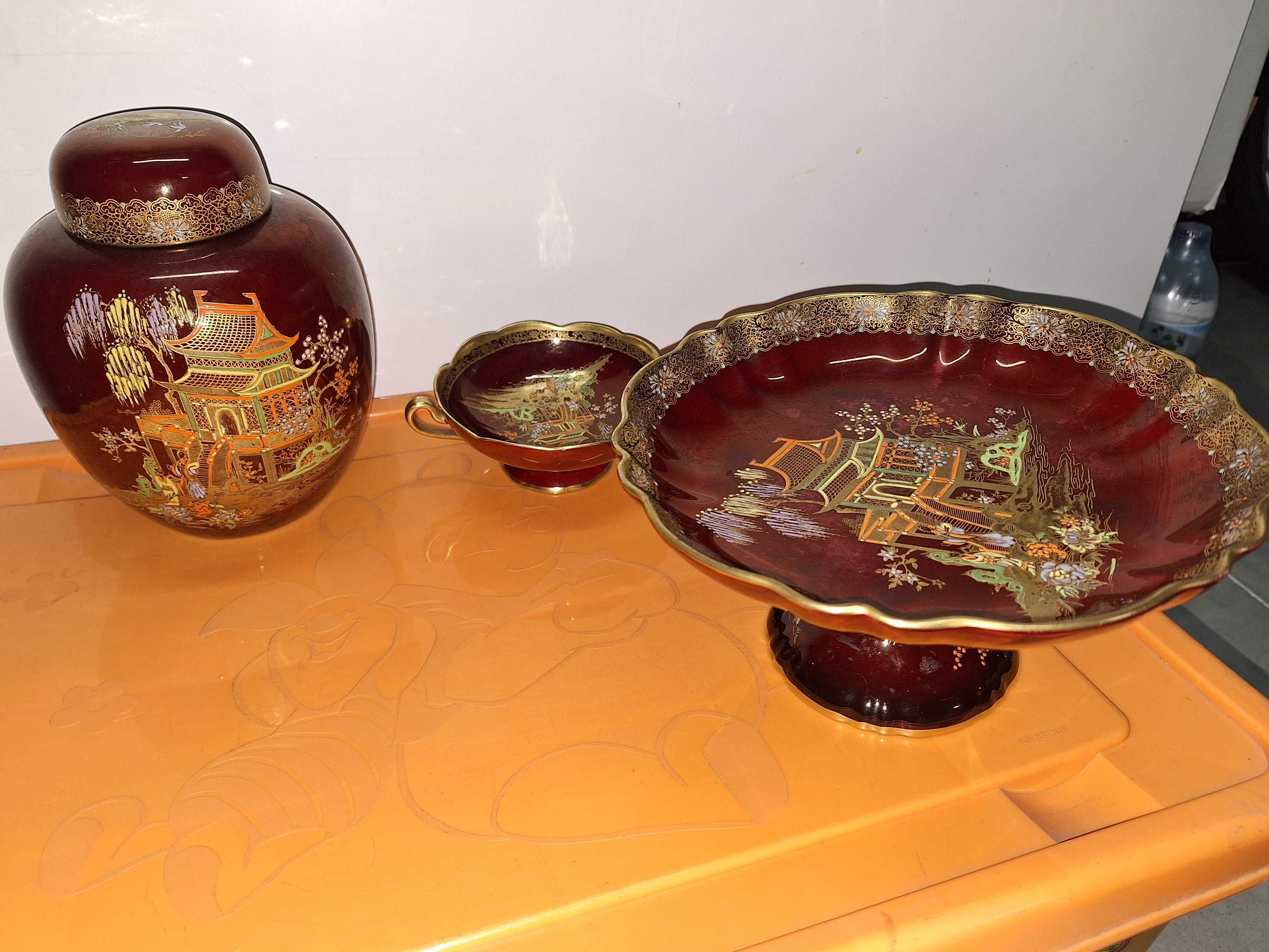 "Rouge Royal" - lindo serviço de porcelana com motivos orientais