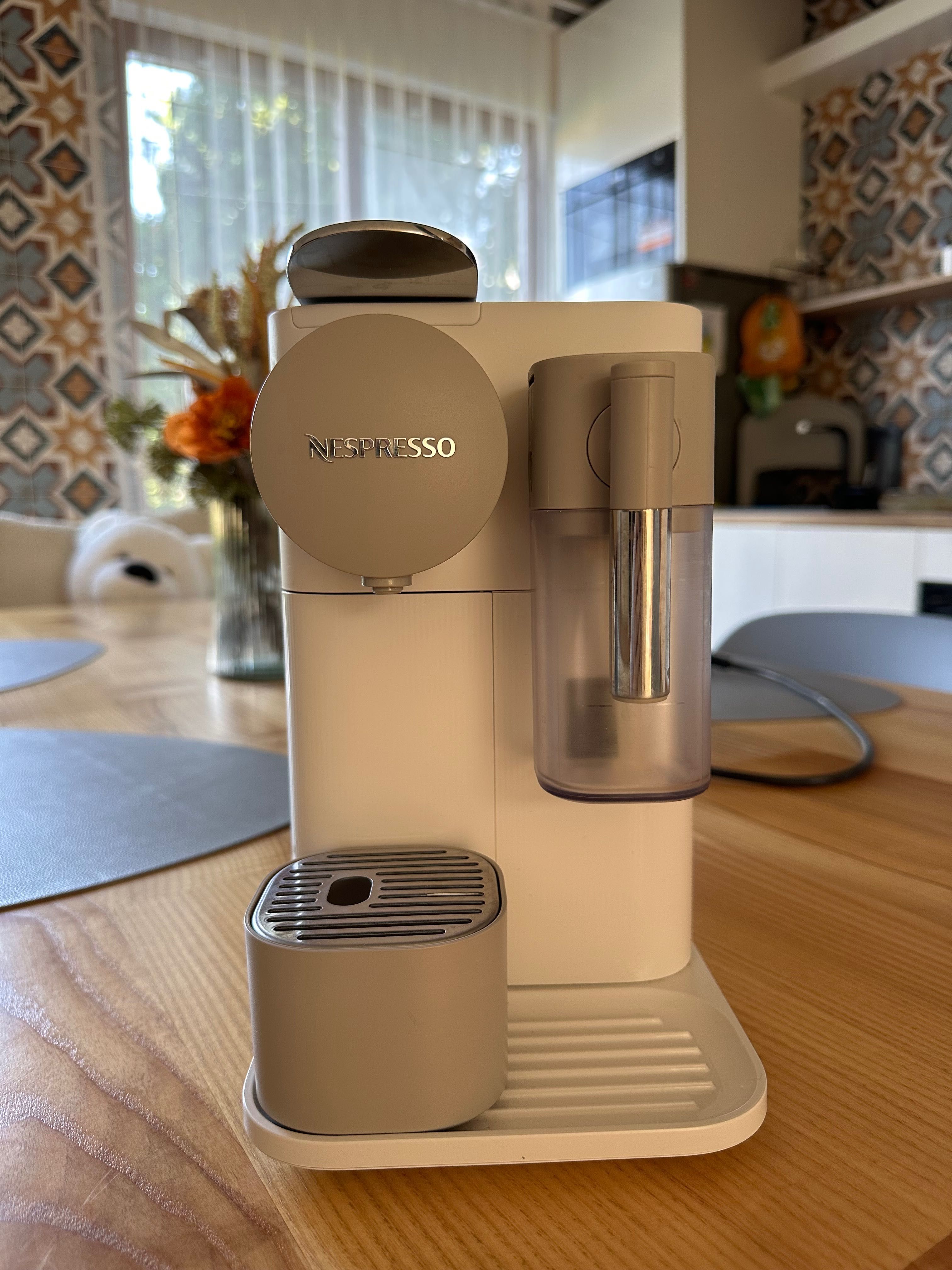 Nespresso Lattissima One