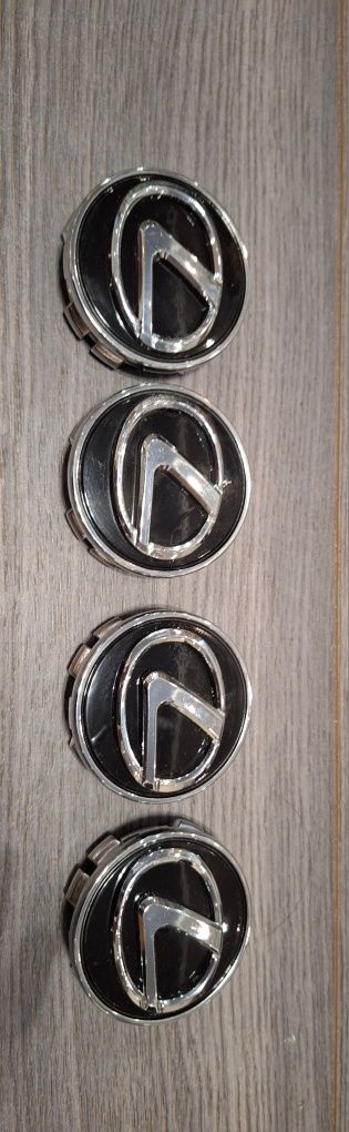 Колпачки в литые диски Lexus