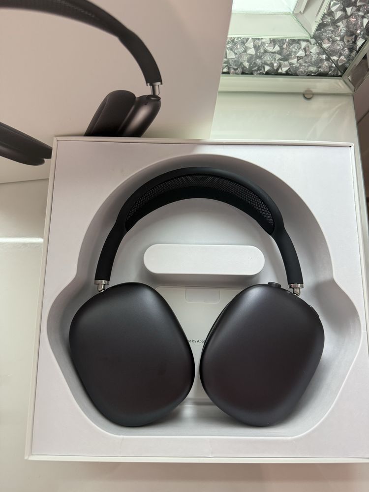 Apple Airpods Max Czarne - odbior osobisty warszawa i okolice