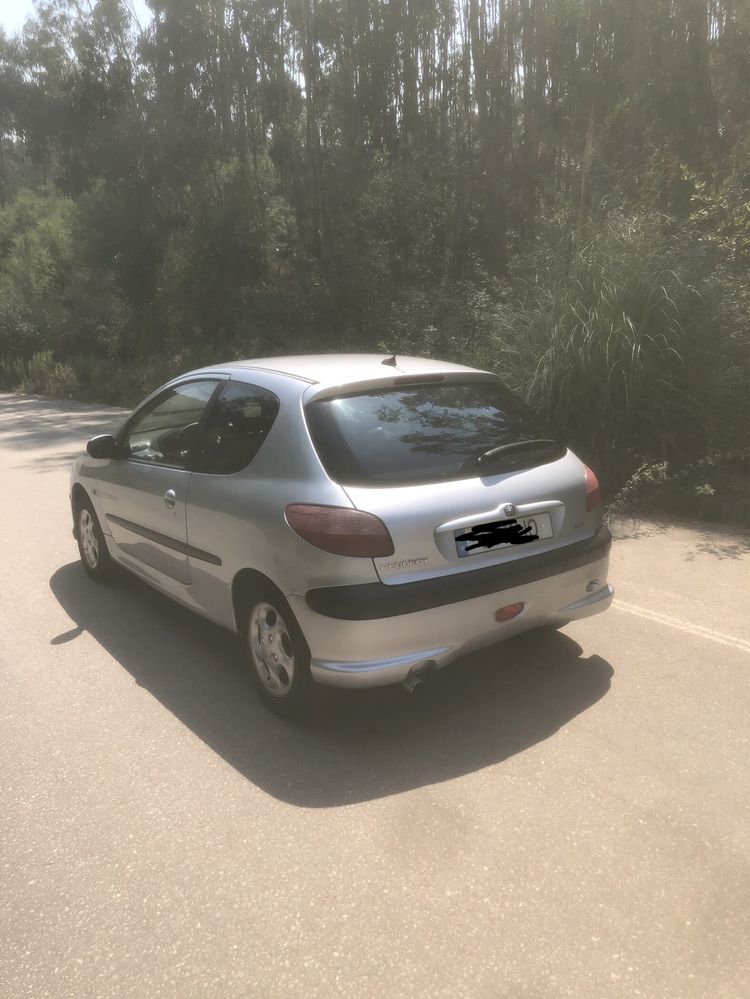 Peugeot 206 Quiksilver