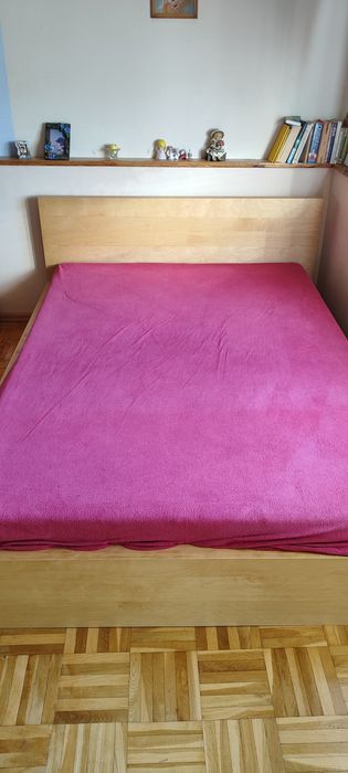 Łóżko Ikea malm z materacem 160*200