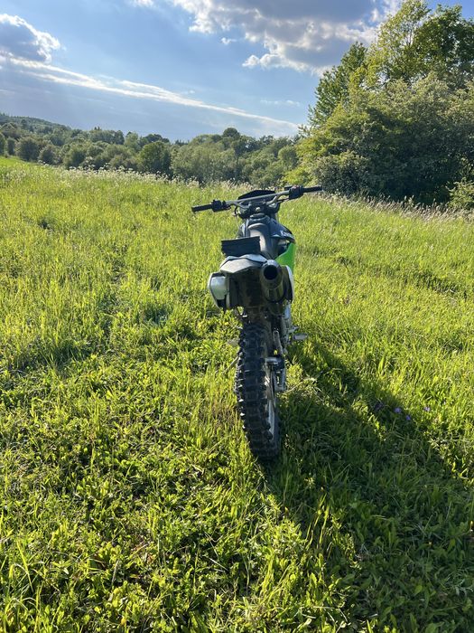 Kawasaki KLX 250 16r