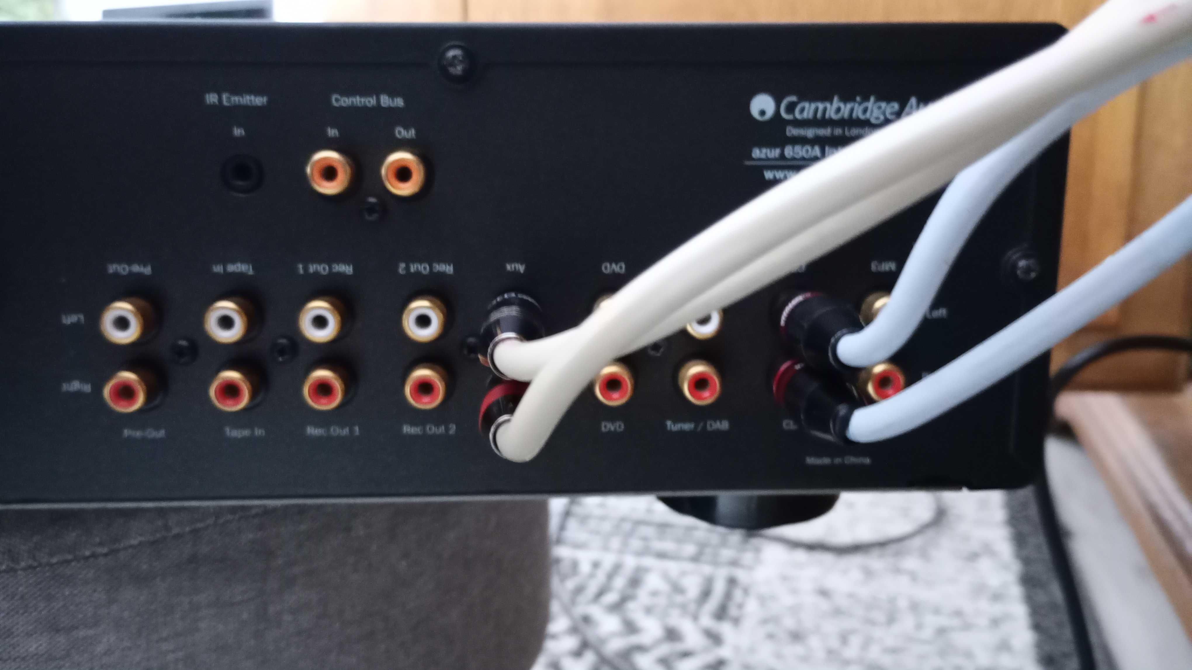 Cambridge audio azur 650a