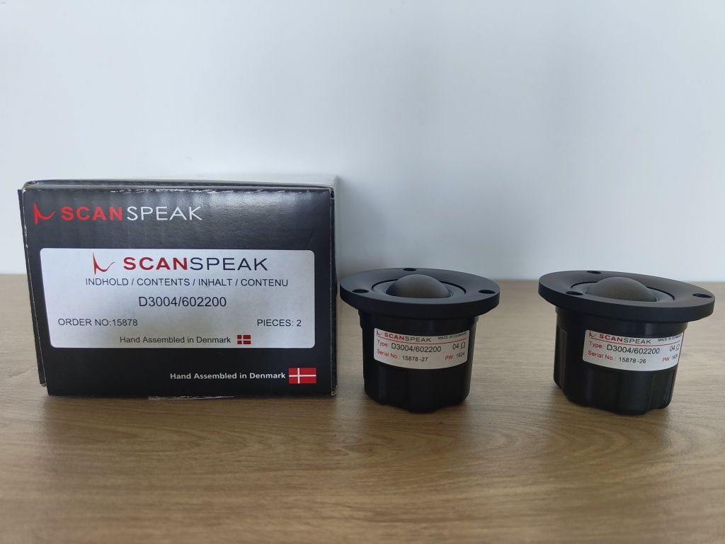 Scan Speak Illuminator D3004/602200 praktycznie nowe