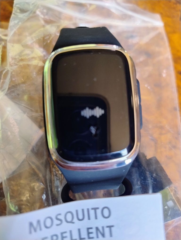 Opaska przeciwko komarom ultradźwiękowa z zegarkiem ład..USB.