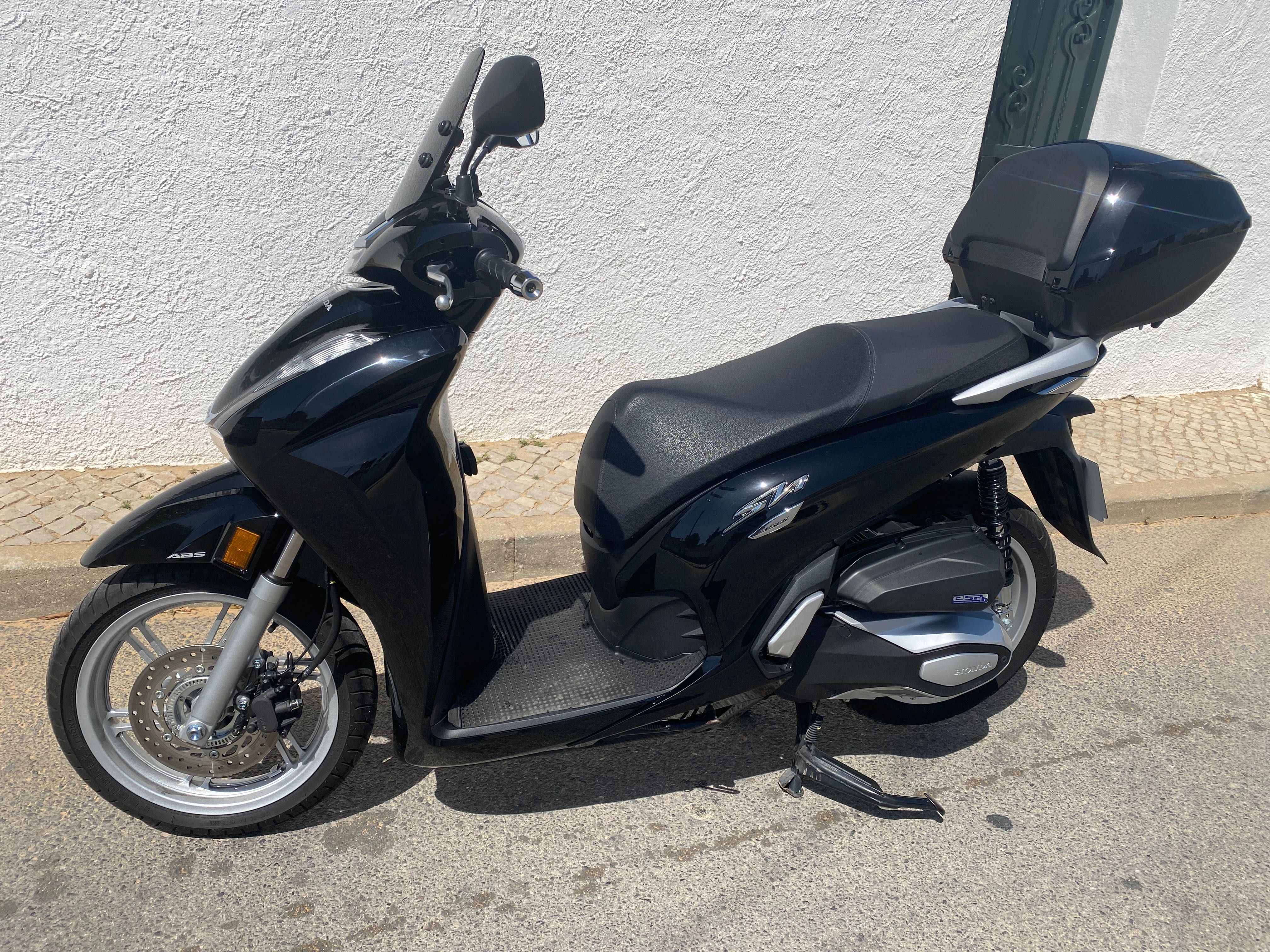 Honda SH 350i como novo