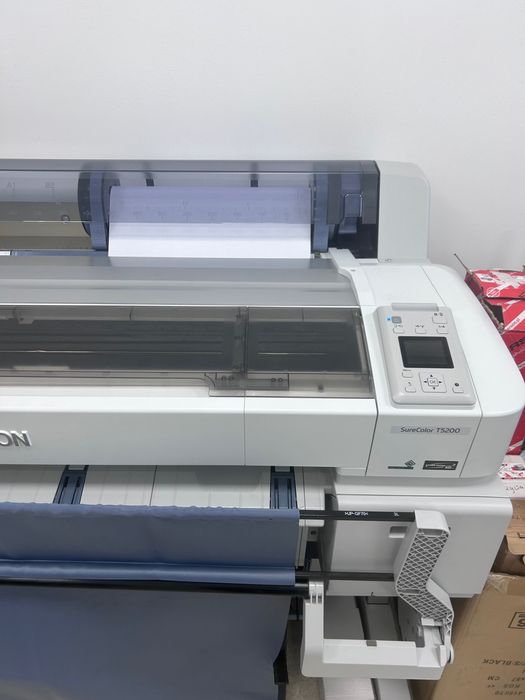 Ploter format A0 epson T5200
