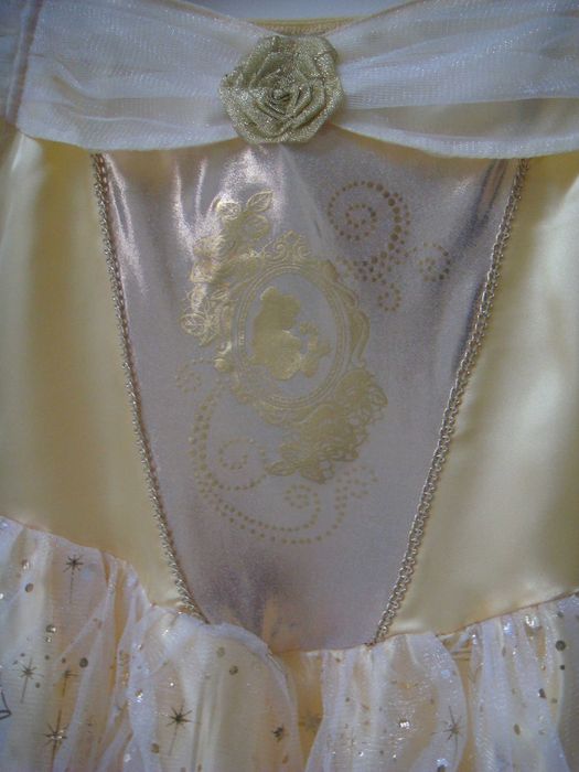 strój księżniczka dama dworu Bella Piękna i Bestia Disney  128 / 134