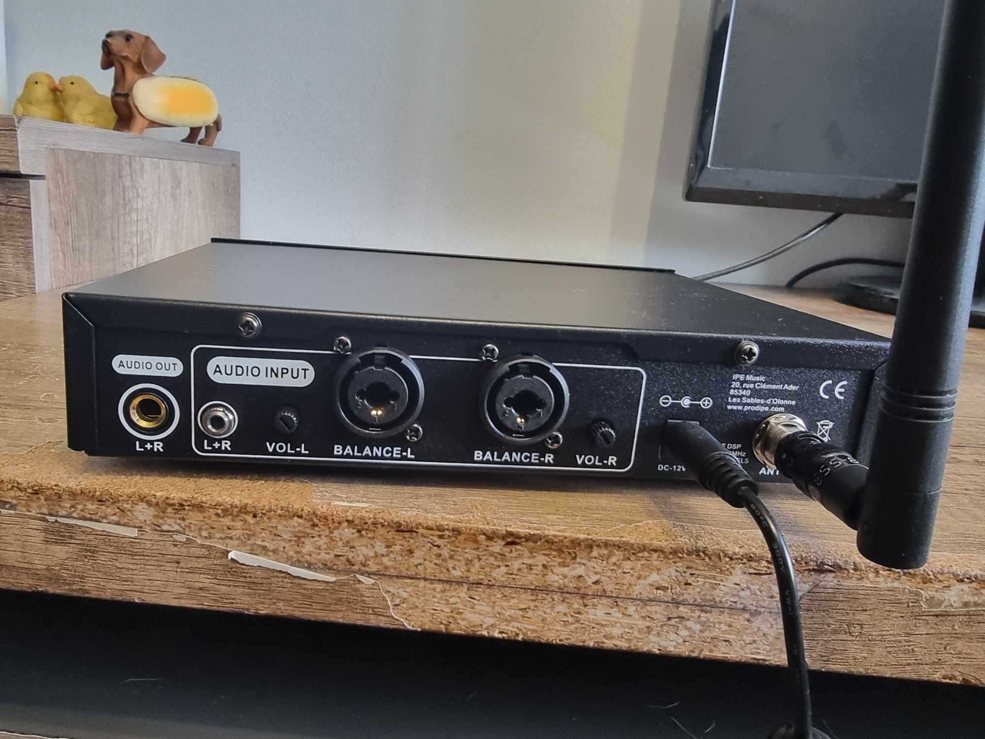 Bezprzewodowy odsłuch słuchawkowy IEM 5120