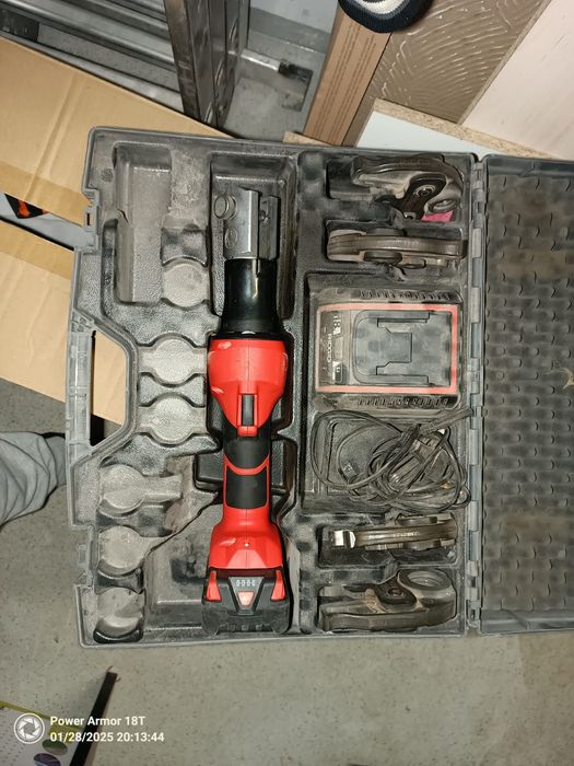 Zaciskarka ridgid