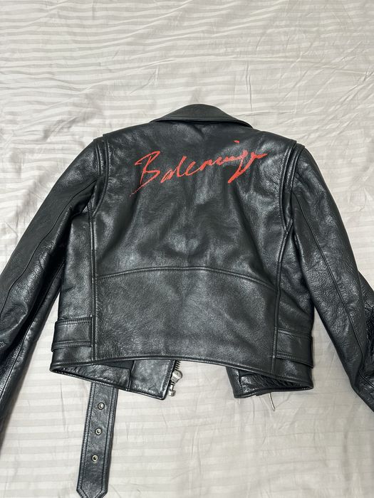 Продам шкіряну куртку