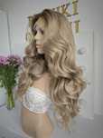 Peruka naturalny blond
