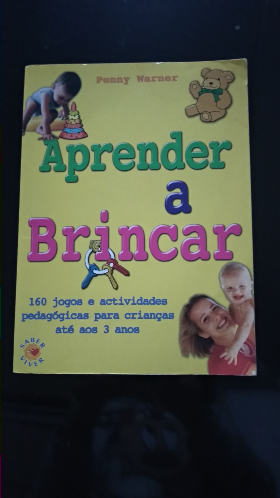 Livro com atividades/ jogos para crianças