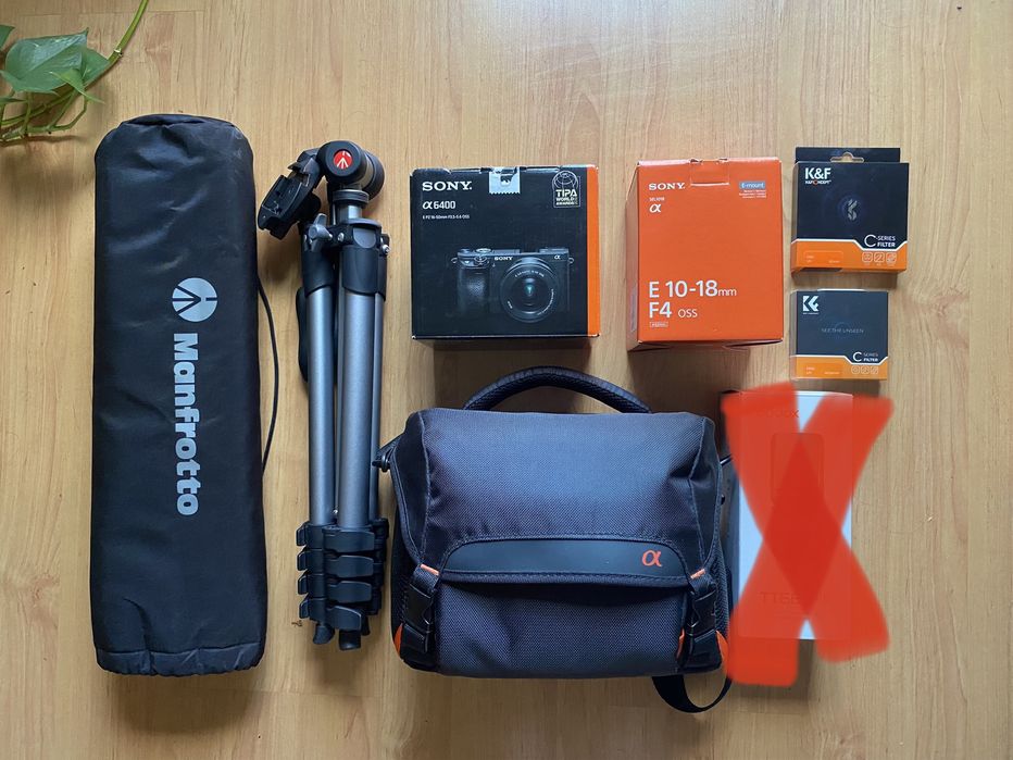 Zestaw Sony A6400 + 2 obiektywy, statyw, dodatki– jak nowy