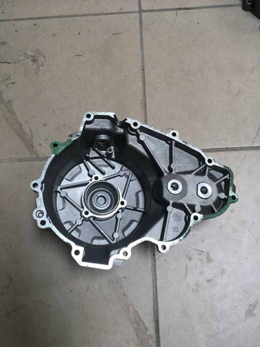 Kapa dekiel alternatora Aprilia RSV1000 Tuono