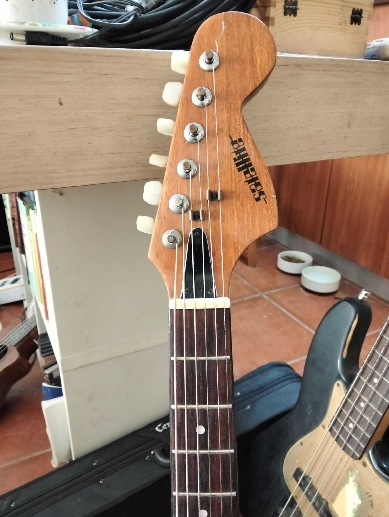 Guitarra Teisco Satellite 65T
