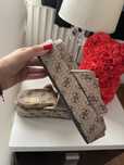 Klapki guess 39