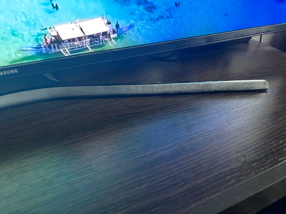 Телевизор Samsung UE55KU6092UXXH 139,7 см (55") 4K Smart TV Wi-Fi