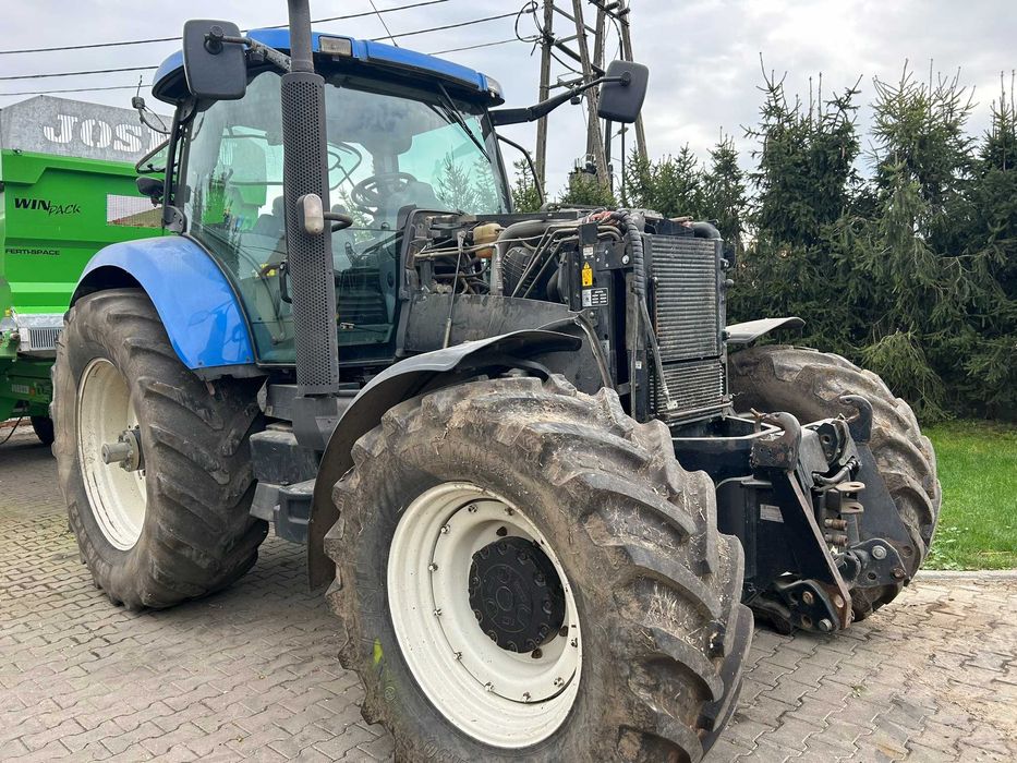 New holland T7040