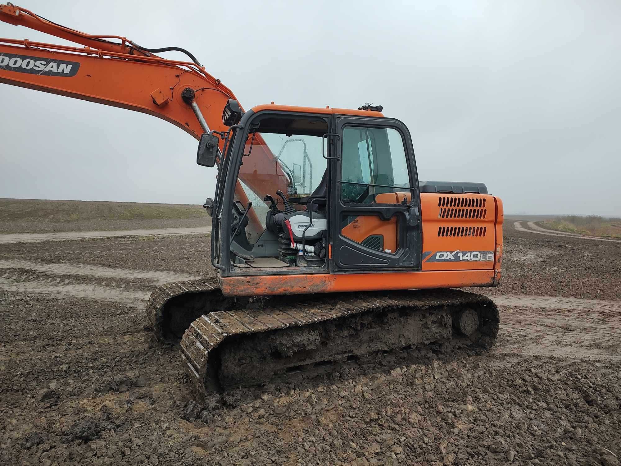 Doosan LX140 LC koparka