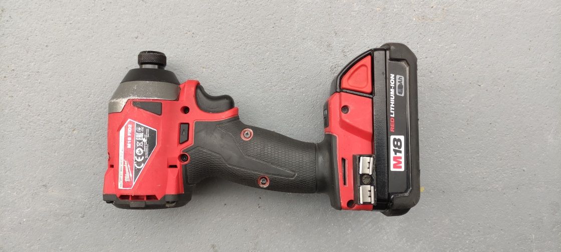 Milwaukee M18 FID2. Zestaw