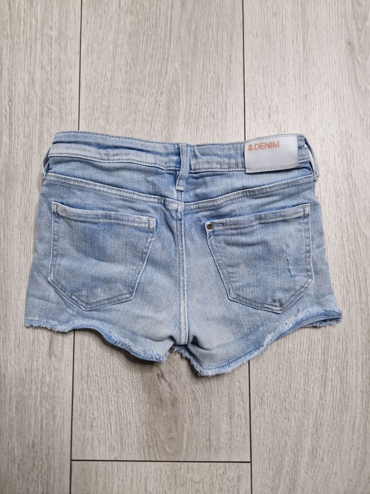 Krótkie jeansowe spodenki szorty H&M  r 134