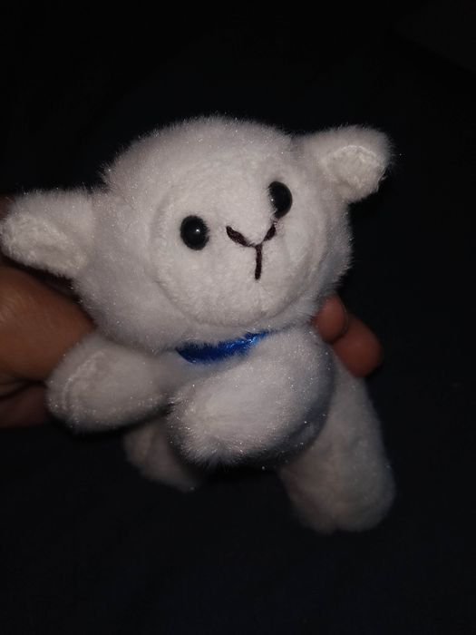 Maskotka brelok biała owieczka