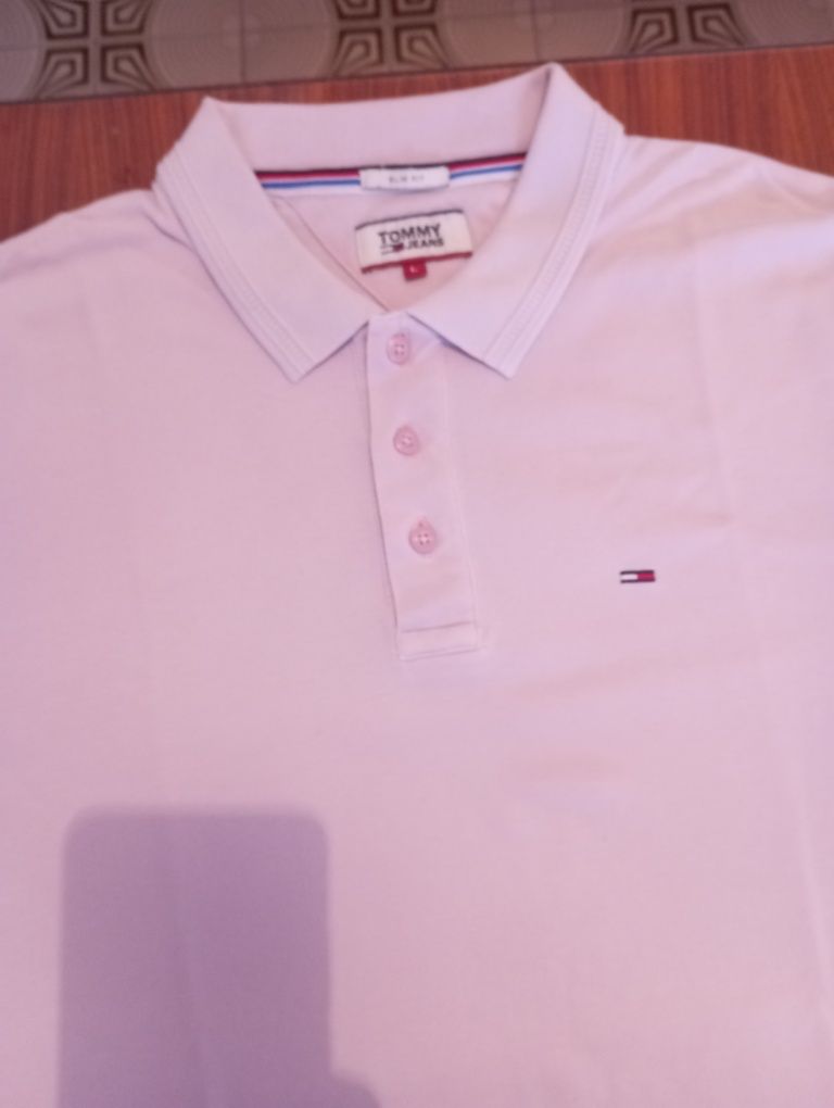 Polo Tommy Hilfiger Tamanho L Europeu