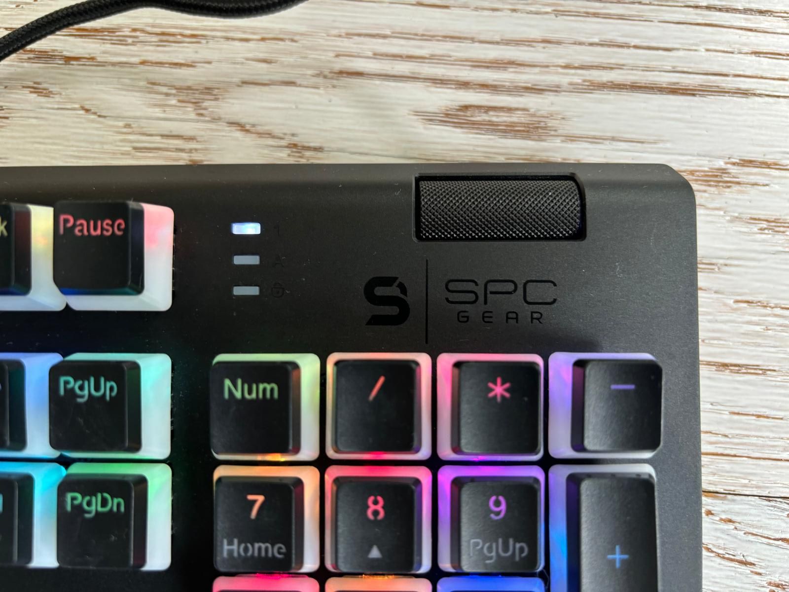 Klawiatura gamingowa SPC GEAR GK650K PUDDING  omnis Kailh Brown RGB