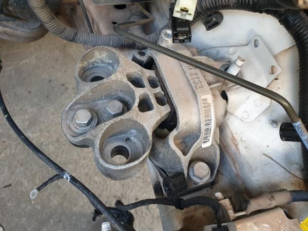 Apoio da caixa OPEL Mokka / Mokka X