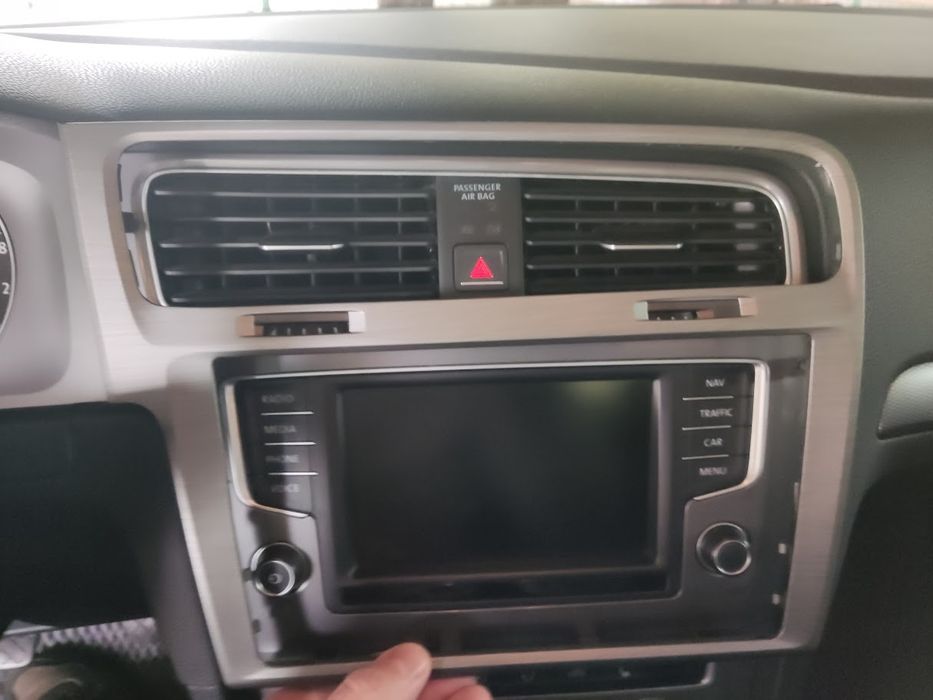 VW Golf 7 MK7, Golf 7.5 MK7.5 перехідна рамка для екрану 8 дюймів. Кол