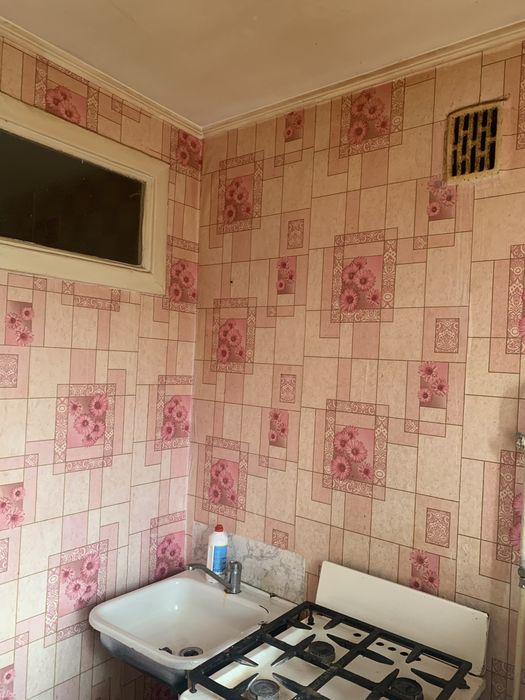 Продаем 1 комнатную квартиру Терновской район. 8 горбольница.