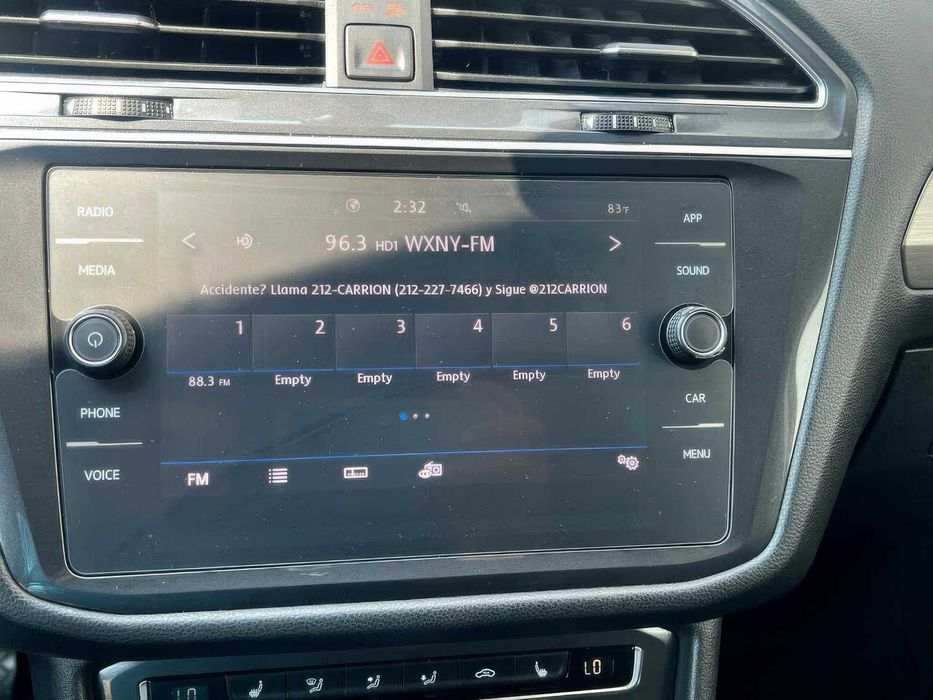 Volkswagen Tiguan SE R-Line      2020