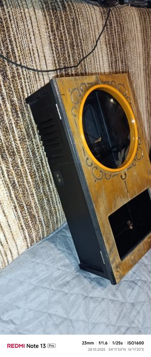 Sprzedam obudowę do zegara w starym stylu