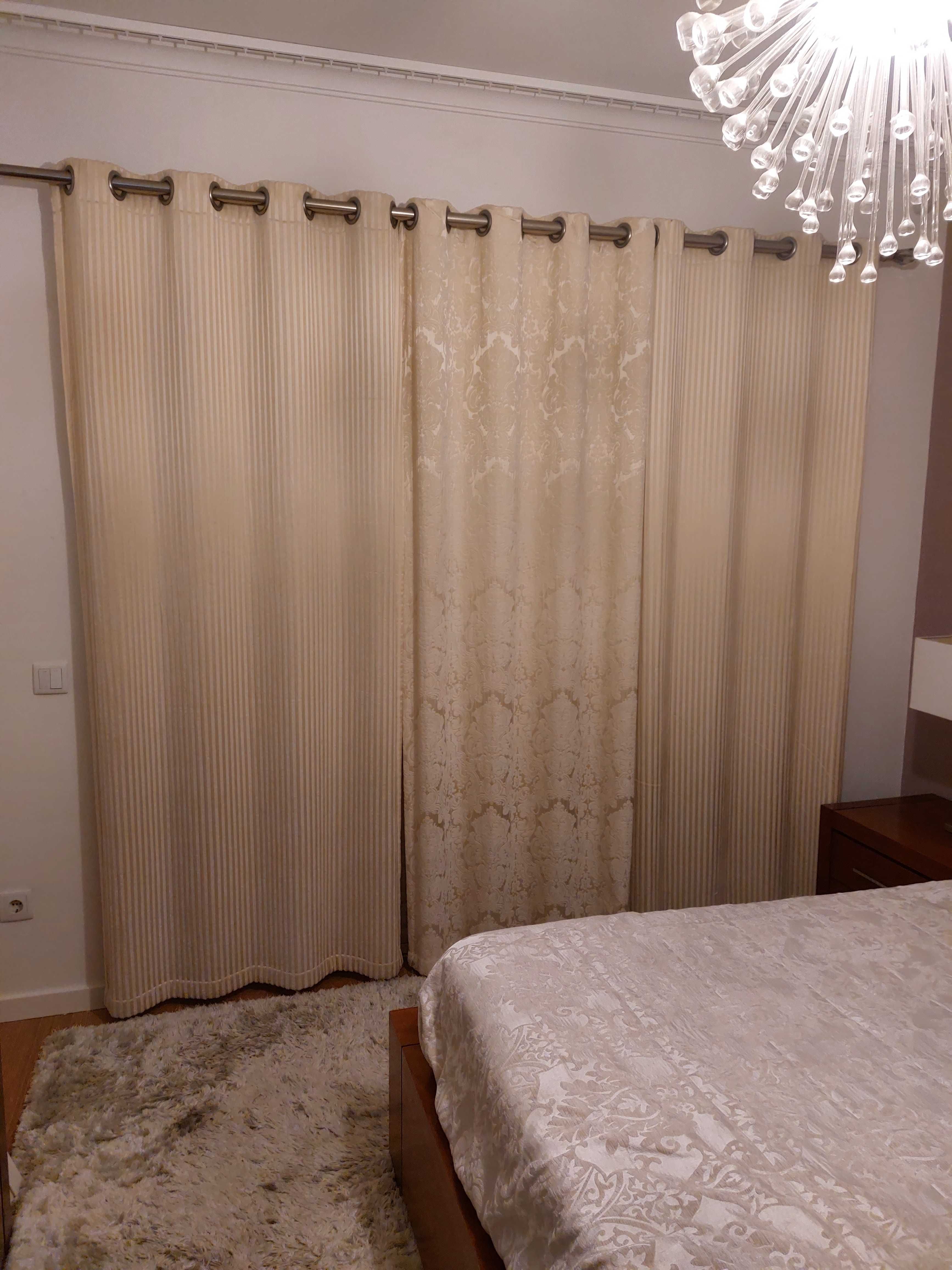 Cortinados e varão