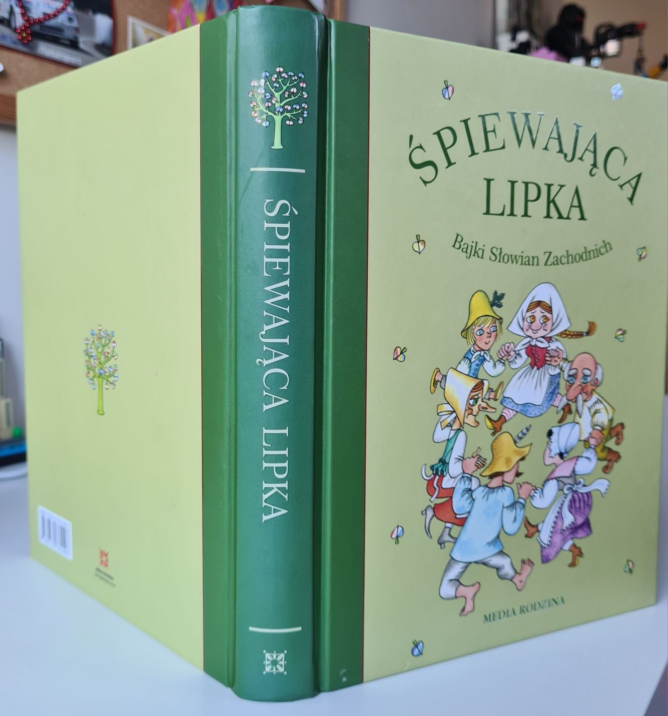 Śpiewająca lipka - Bajki Słowian Zachodnich