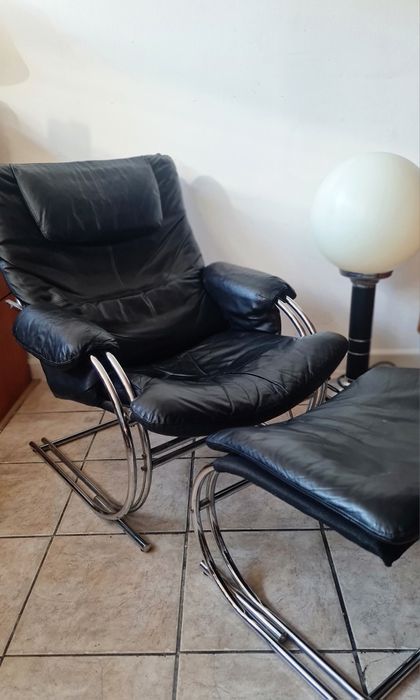 Fotel skórzany z podnóżkiem w stylu Bauhaus,Holandia lata 70,mid-c