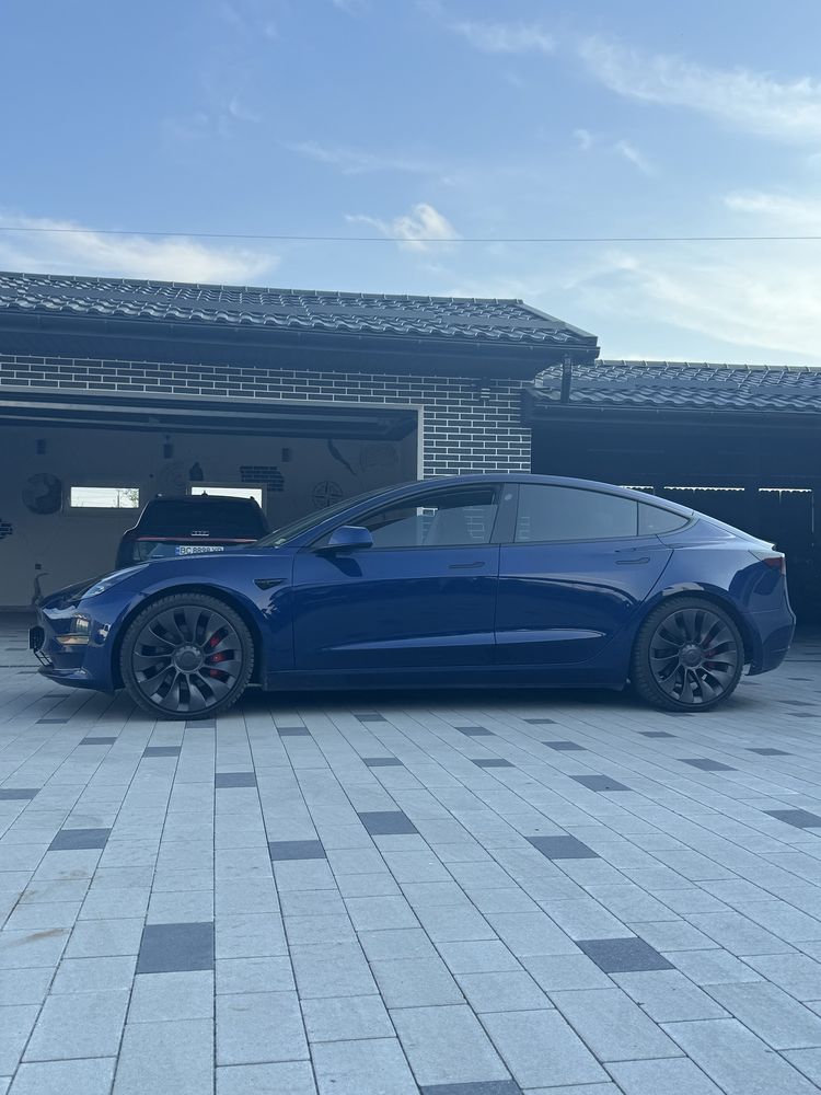 Tesla model 3 2021 року | Тесла модель 3 2021р Продаж